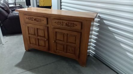 Solid Wood 2 Piece Hutch