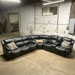 Sectional Couch 