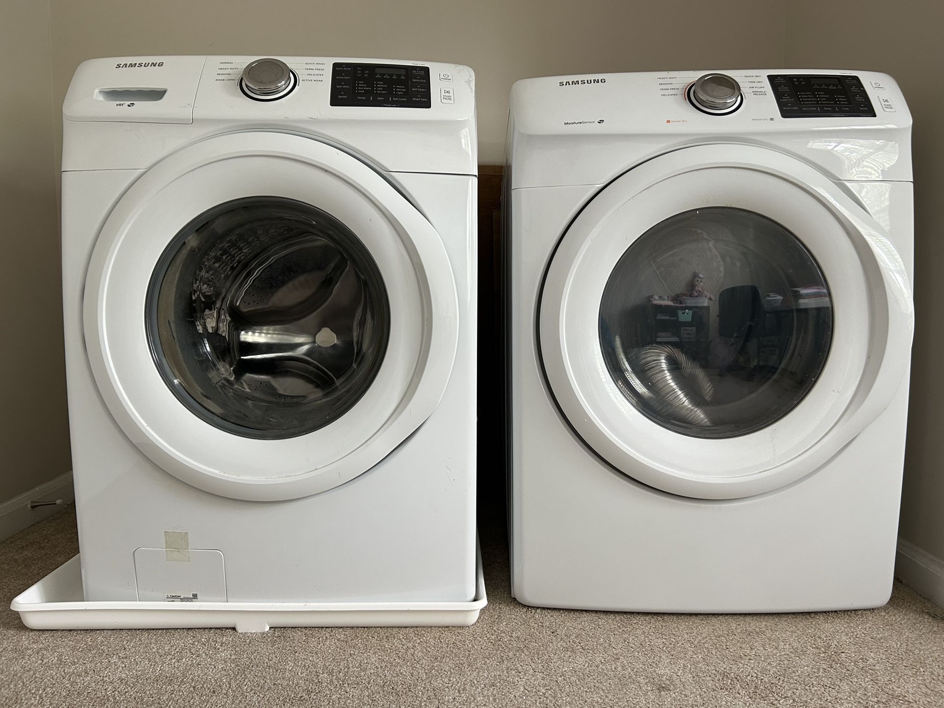 Samsung Washer & Dryer set - Models WF42H5000AW/A2 & DV42H5000EW/A3