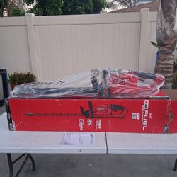 Milwaukee M18 Fuel 24" hedge trimmer tool only
