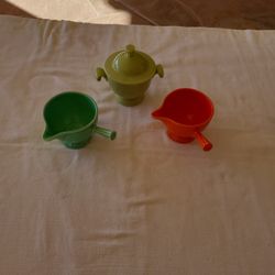 Vintage Fiesta Items 