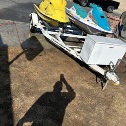 Sea Doos Running Ready to Go.  1996 Yellow 1997 Green 