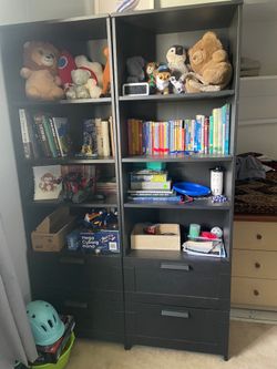 Double bookshelf