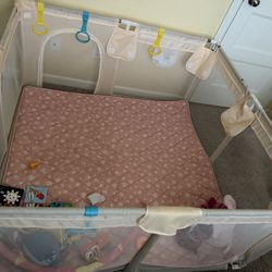 Baby Play Pen