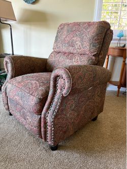 PRO-LOUNGER CHAIRS