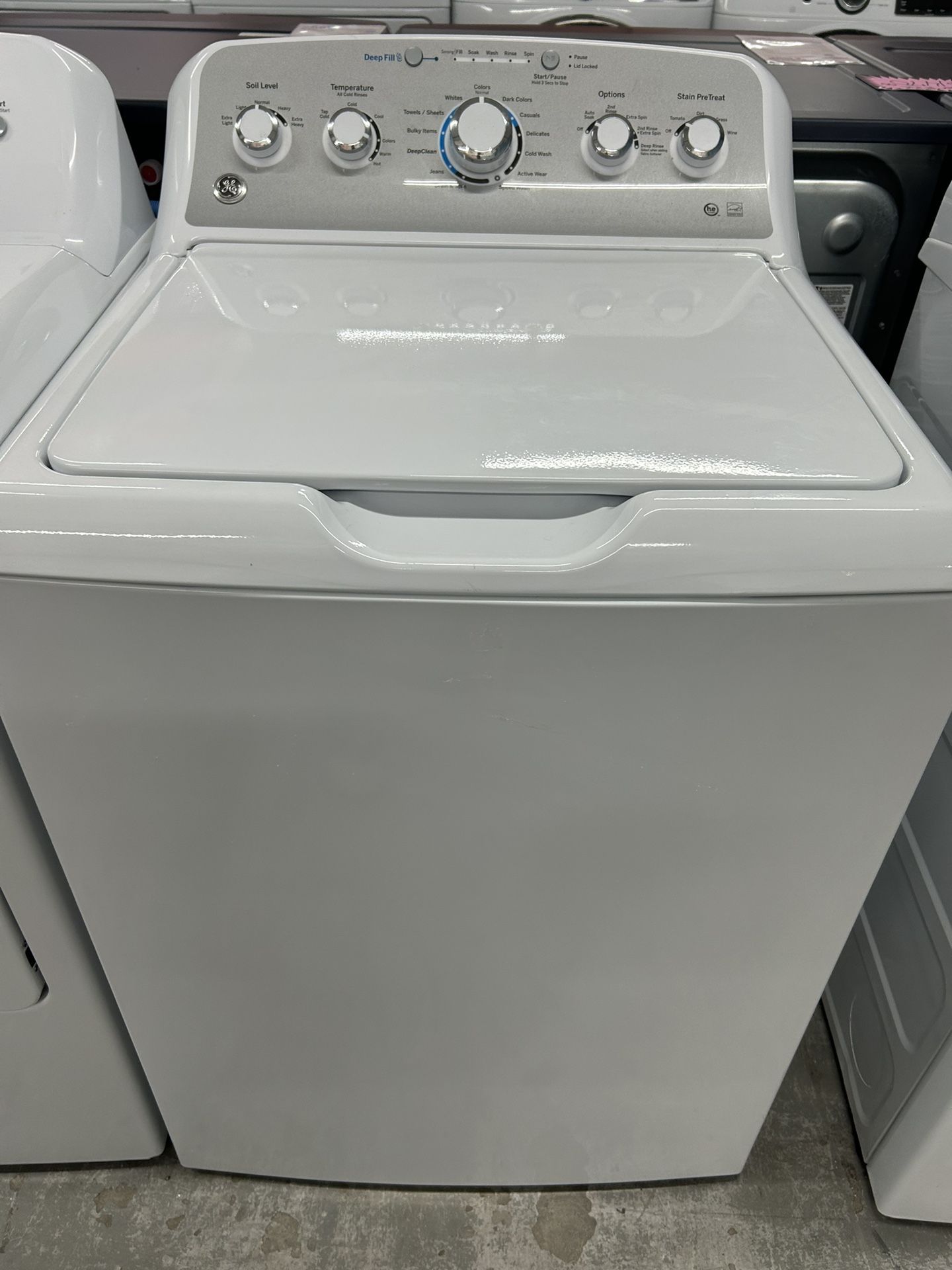 Brand New 4.6 Cubic Foot Washer
