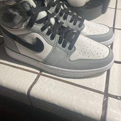Jordan 1s Size 7 New Asking 100$ Obo