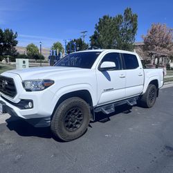 2018 Toyota Tacoma. 