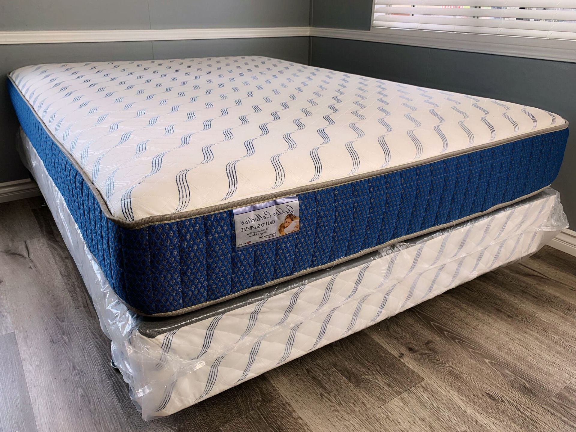 Queen Supreme Ortho Matres Andboxspring!!