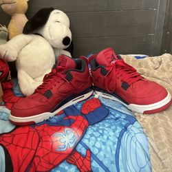 Jordan 4 Fiba (2019) 