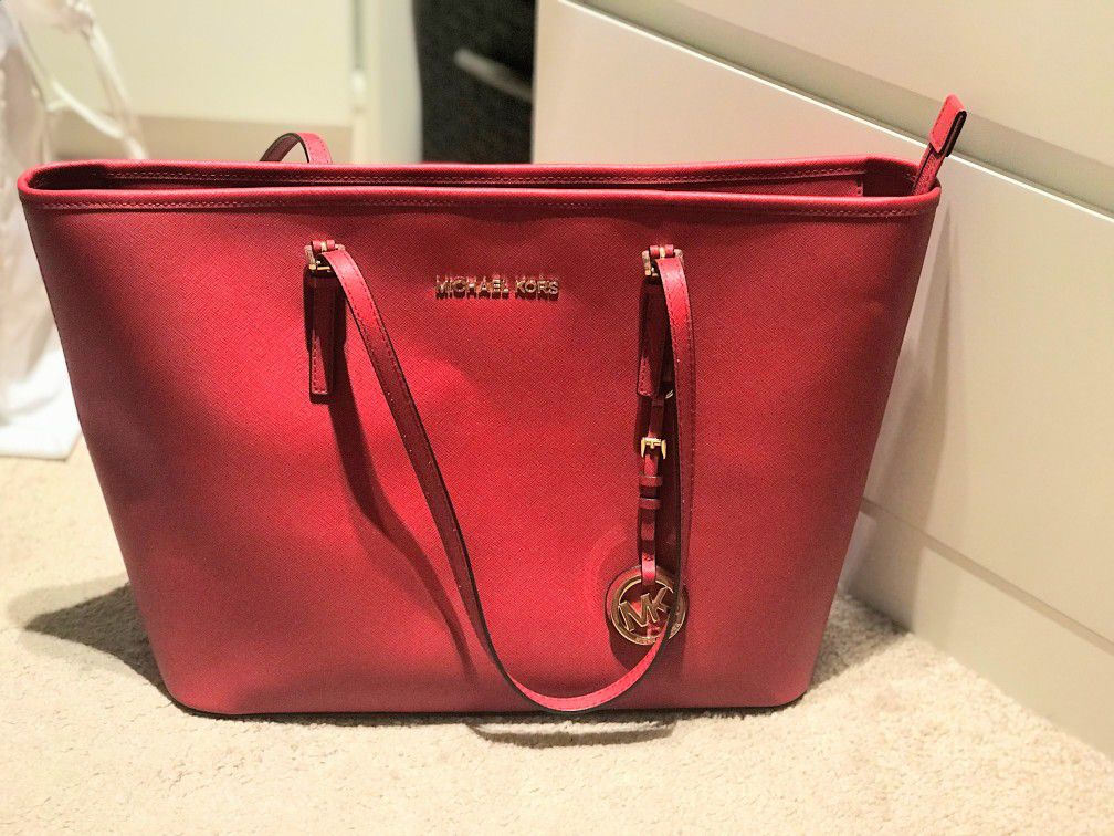 Michael Kors - Red large tote like new and good used MK golden wallet