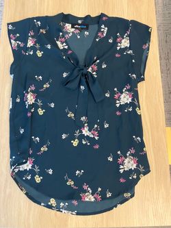 Women’s Forest Green Floral Blouse – Alice Blue - Medium