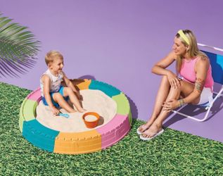 Castle Fort Sandbox with Floor Sand Toy - Sun Squad™
