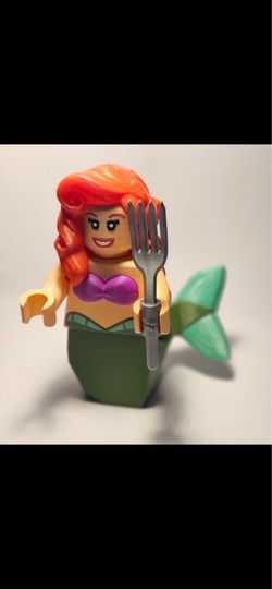 Ariel - The Little Mermaid Giant Lego Figure CUSTOM