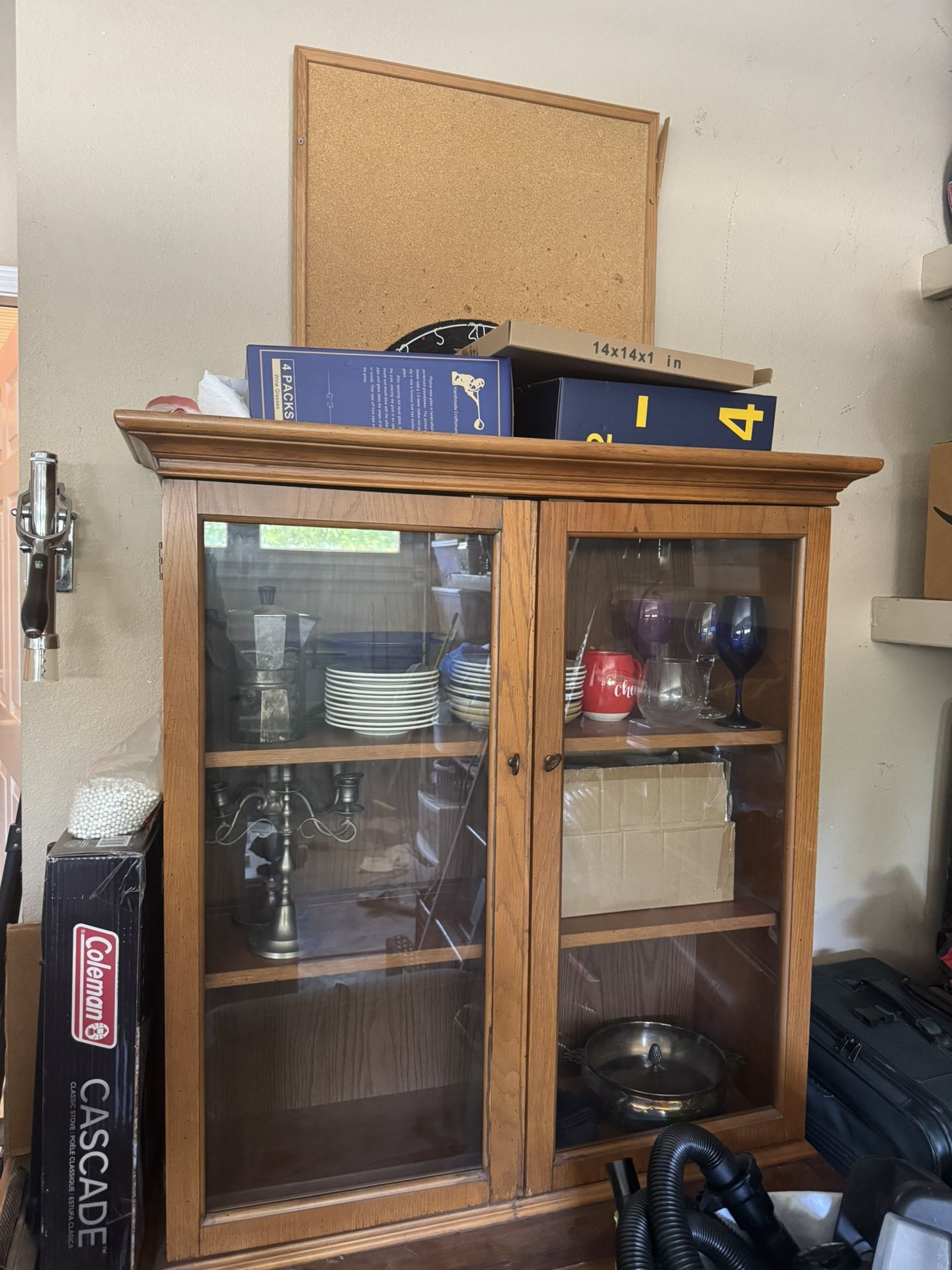 Top Oak China Cabinet