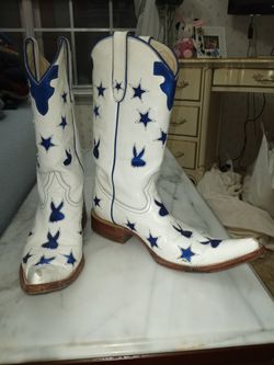 ONE-OF-A-KIND Arango Boots