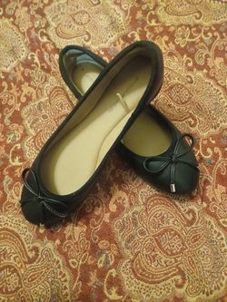 Black Ballet Flats with Bow Detail