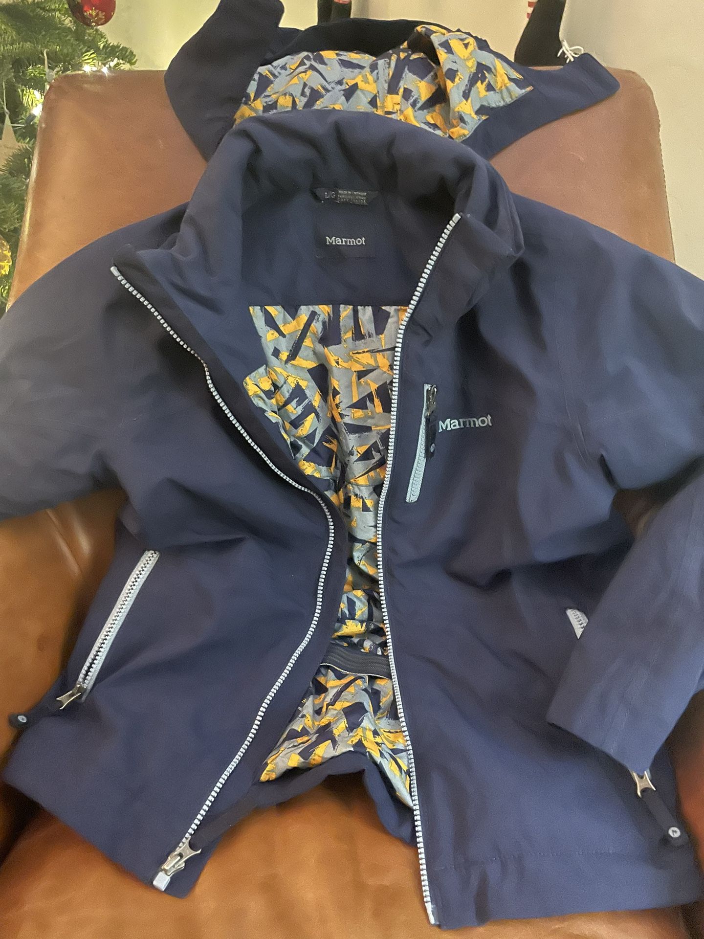 Marmot Kids Large Snow Jacket For Sale.