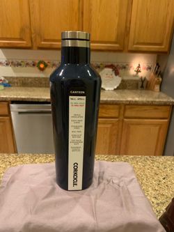 New With Tags Corkcicle Canteen 16oz Navy Blue Stainless Steel Insulated Water Bottle