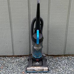 Bissell PowerForce Helix Bagless Upright Vacuum Model 3313