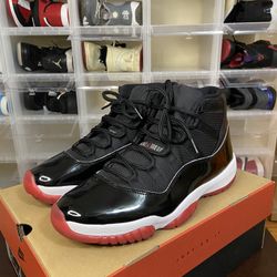 Jordan 11 Bred / Playoff 
