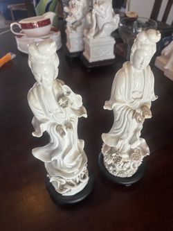 Blanc de Chine Guanyin Porcelain Figurines – Pair