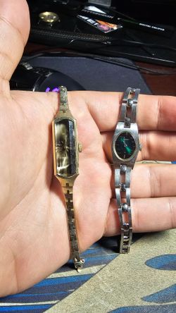 Two Vintage Seiko Women's Watches