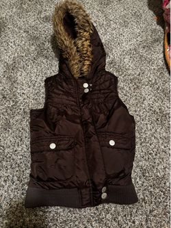 Vintage Y2K fur Xs Brown Old Navy puffer vest with furry hood