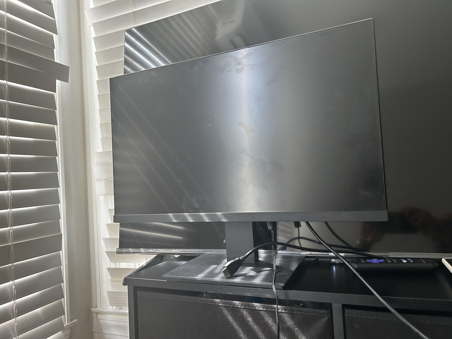 Computer Monitor With HDMI Chord And Power Chord