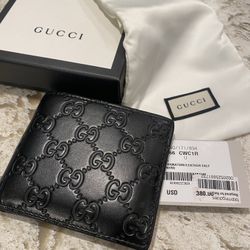Mens Gucci Wallet for Sale in Riverside, CA - OfferUp