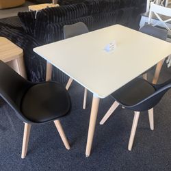 Dining Table With 4 Chairs 