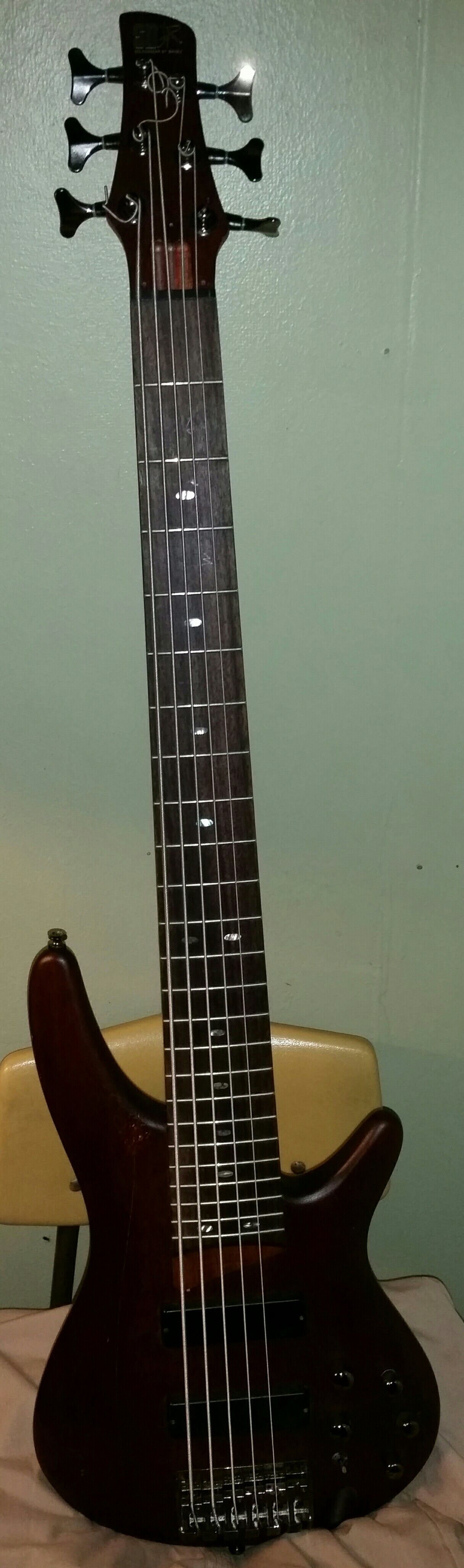 Selling 2 Bass guitars a 6 string Ibanez sdgr SR506BM and a 5 String Alvarez $400.00 is as low as it is going to go