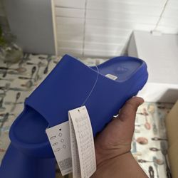 ADIDAS YEEZY SLIDE AZURRE 