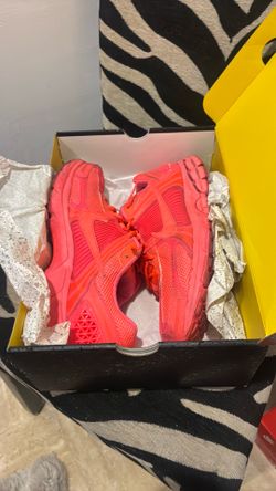 Nike Vomero 5 men’s 11.5