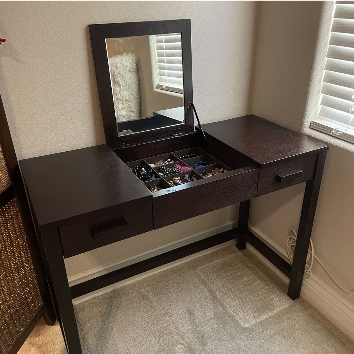 Jewelry Vanity Versatile Wood Bedroom Table