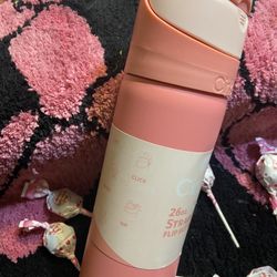 Brand New Charmed in color Flip-Top Water Bottle26 oz 