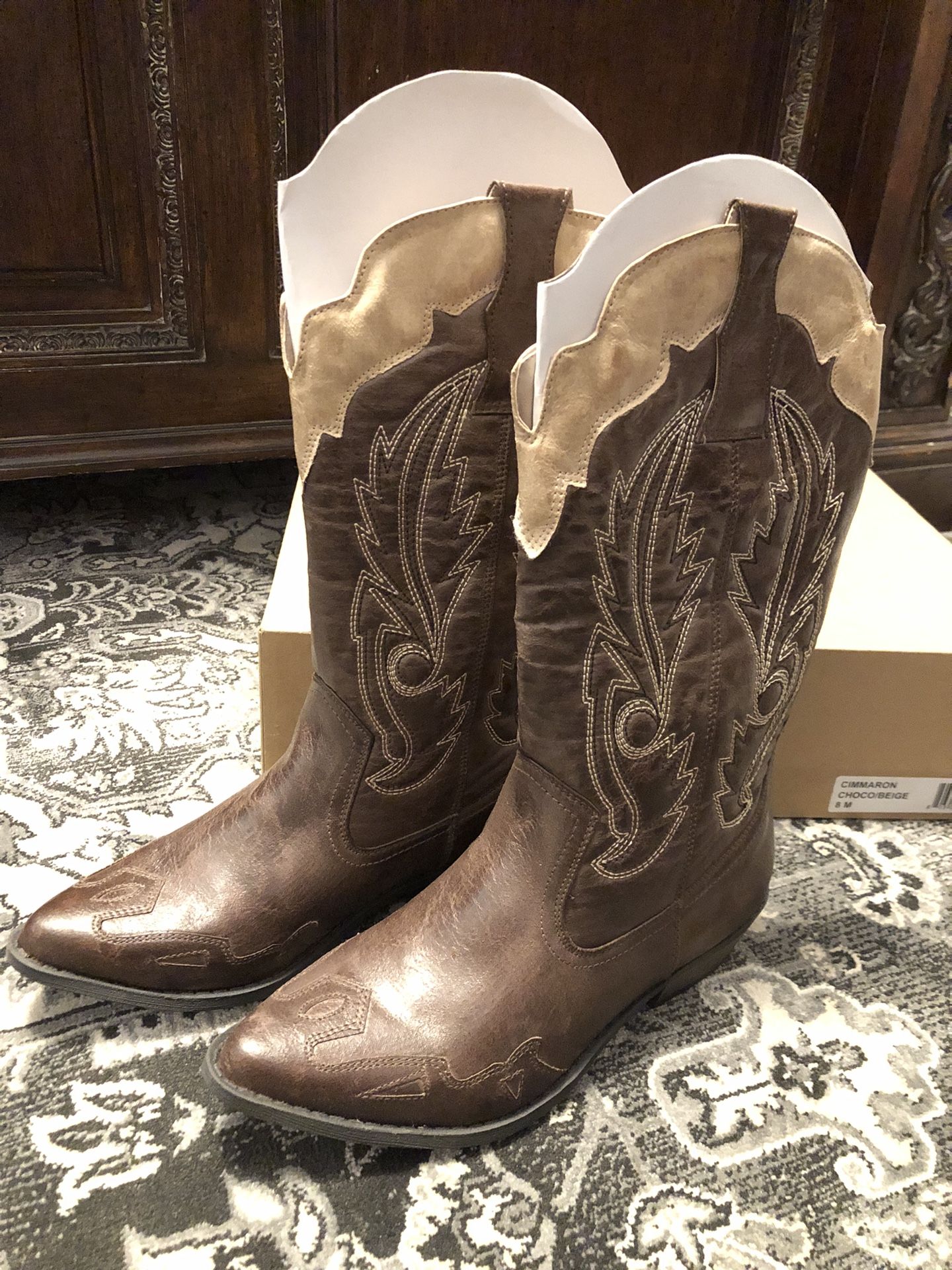 Brown Cowgirl Boots - New