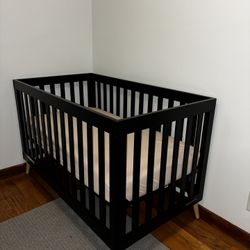 Black Crib - Never used 