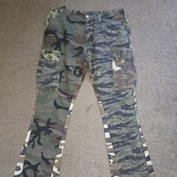 MNML JEANS
