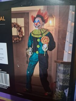 HALLOWEEN!! 6ft tall animated scary clown