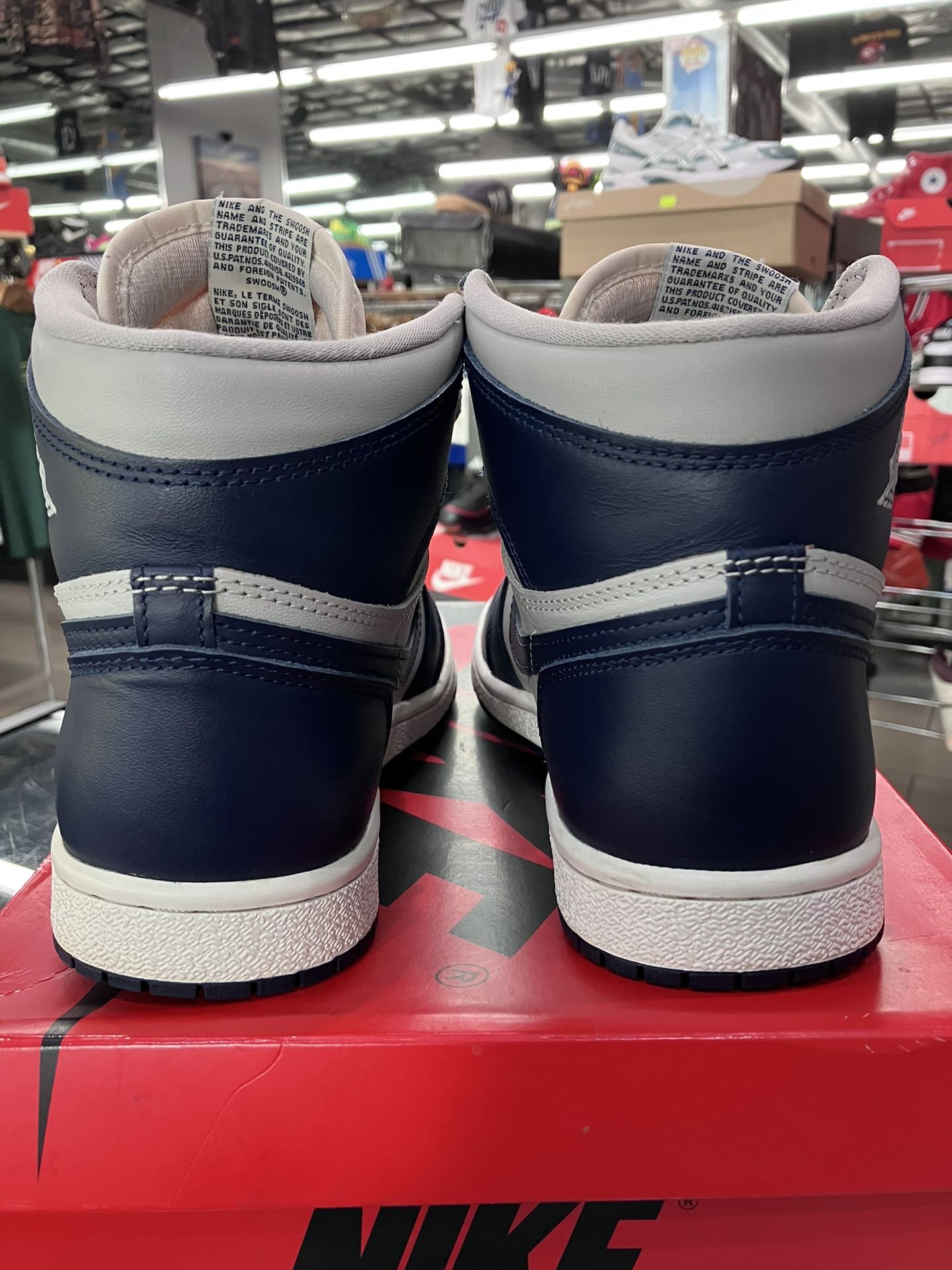 Air Jordan 1 Retro High 85 Georgetown
