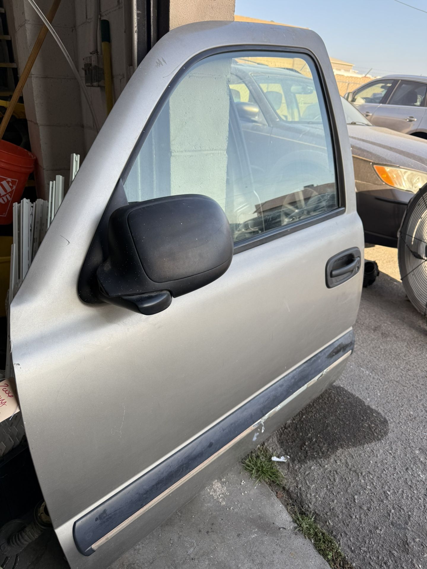 2001 Chevy Subruban Doors