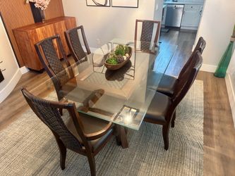 Dining room set with 6 chairs