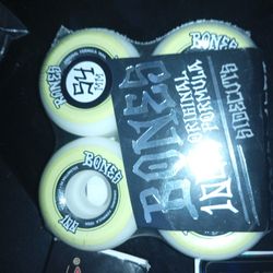 Skateboard Wheels And Berings 