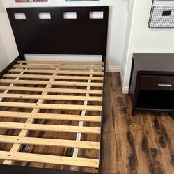Queen Bed Frame W/Nightstand 