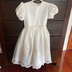 First Communion’s Dress
