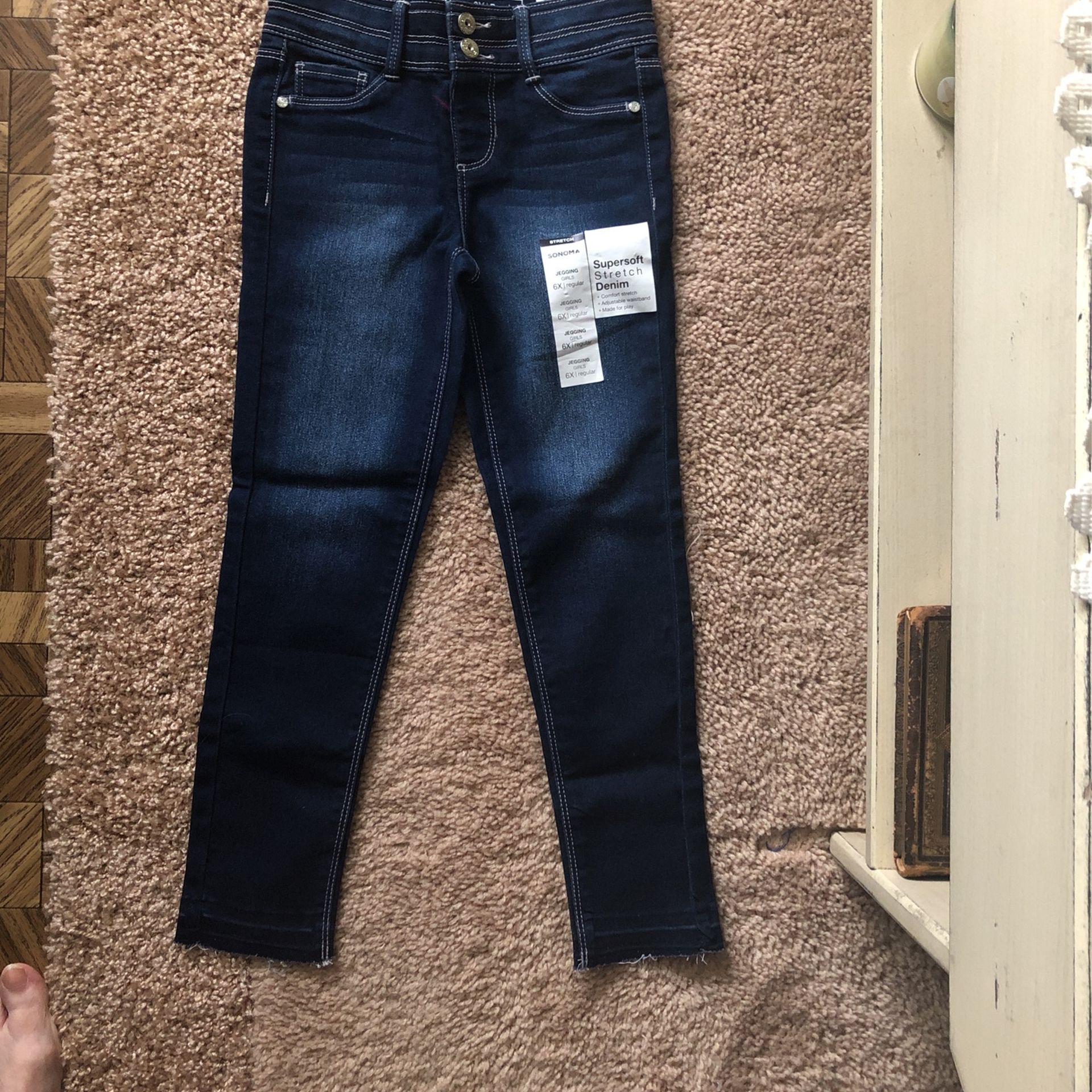 NEW ,Girls Mid rise Sz 6x