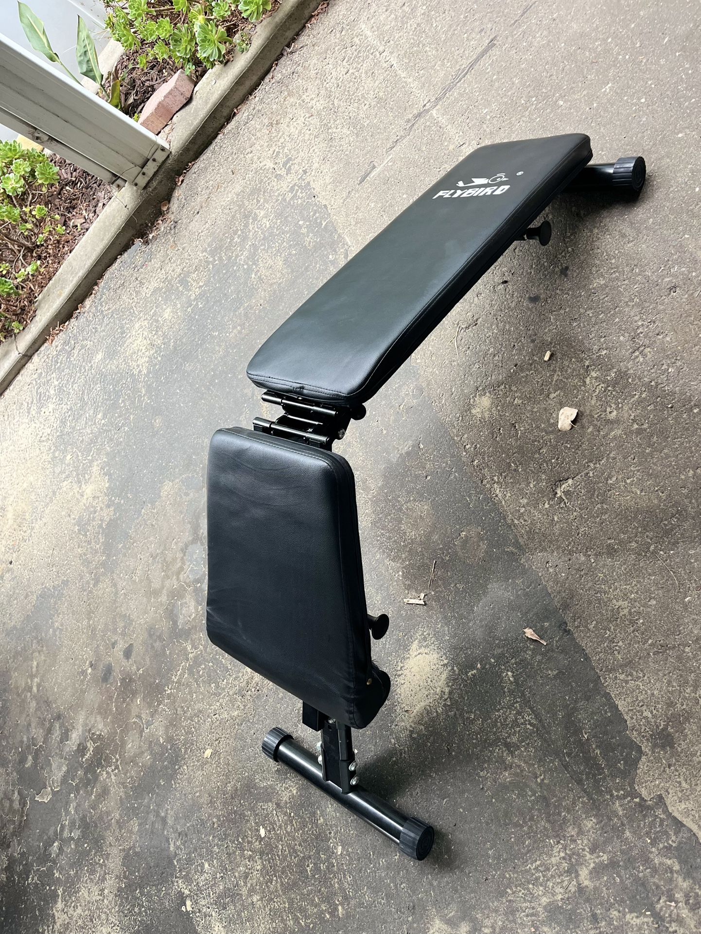 Foldable And Adjustable Work Out Bench