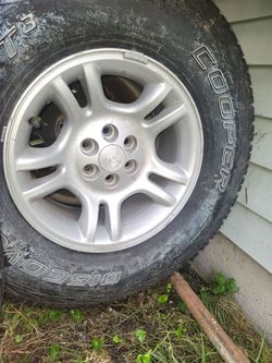 COOPER TIRES  DISCOVERER AT3 XLT , LT265/75/R16