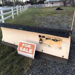 8 1/2’ Meyers plow